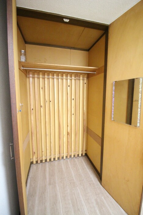 物件内観写真15　(収納)