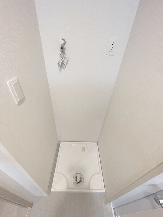 物件内観写真14　(洗濯機置場)