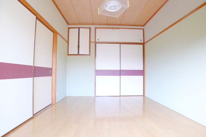 物件内観写真5　(居室)