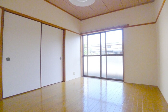 物件内観写真7　(居室)