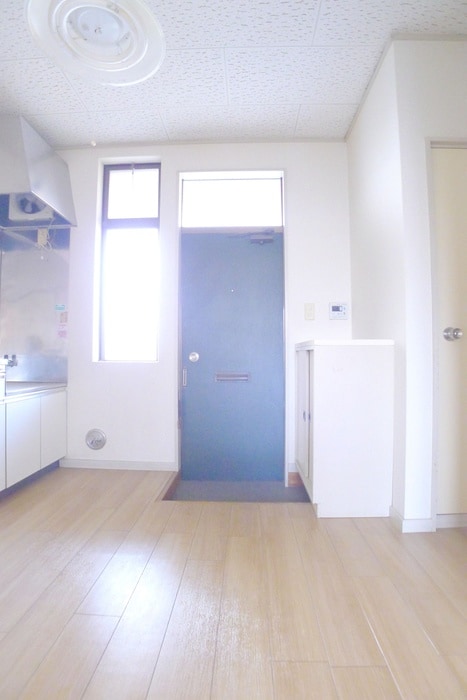 グランドハイツコタケの玄関