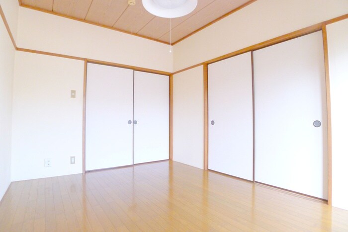 物件内観写真14　(居室)