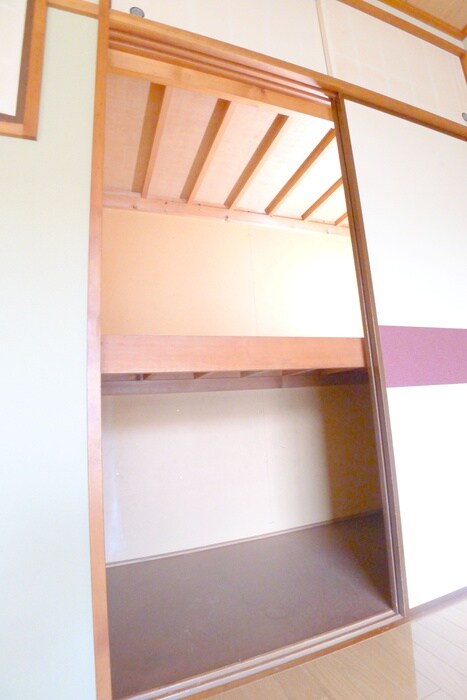 物件内観写真15　(収納)