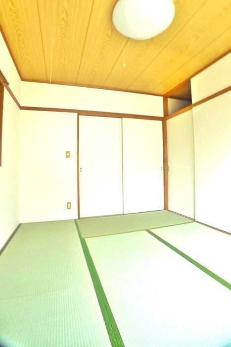 物件内観写真5　(居室)