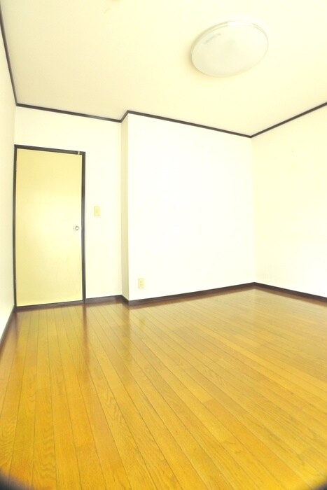 物件内観写真18　(居室)