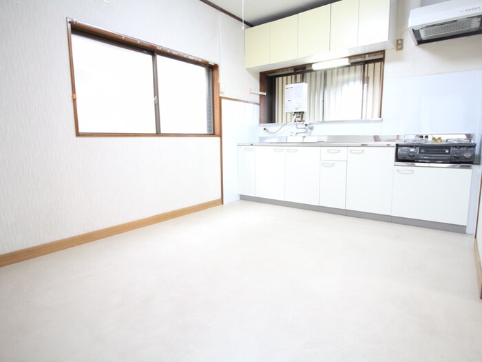 物件内観写真5　(キッチン)