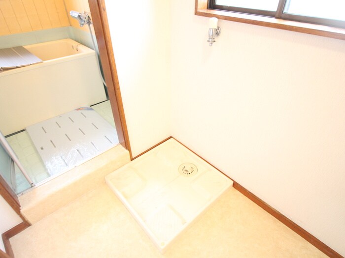 物件内観写真8　(洗面)