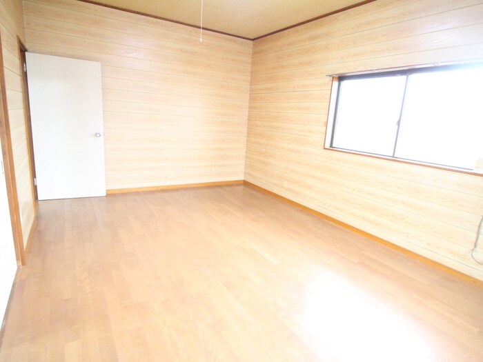 物件内観写真18　(居室)