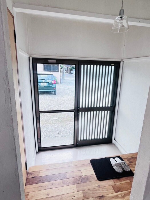 物件内観写真21　(玄関)