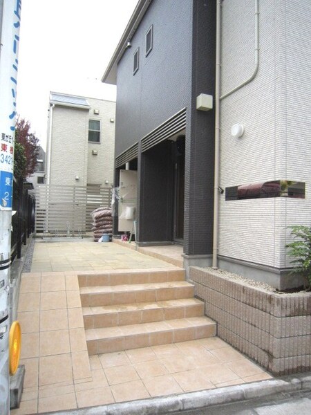 ホガース東が丘外観写真