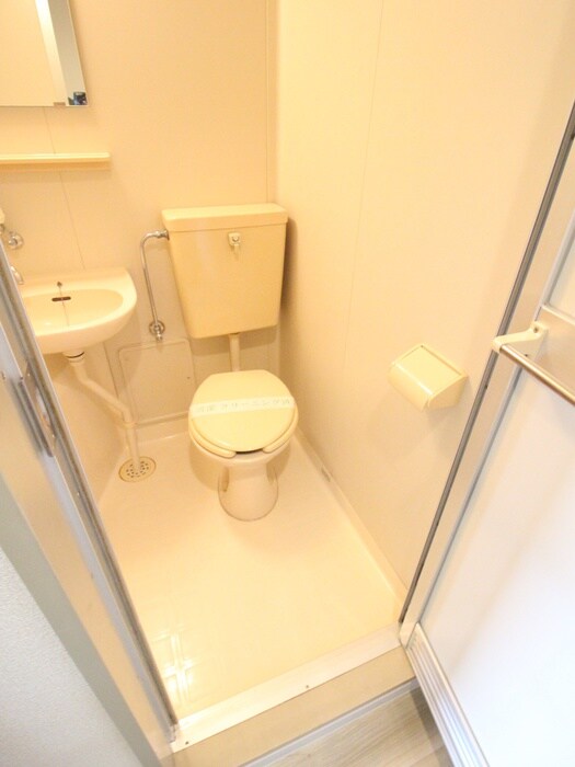 物件内観写真14　(トイレ)