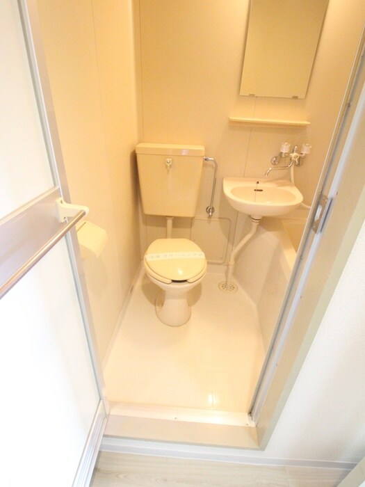 物件内観写真15　(トイレ)