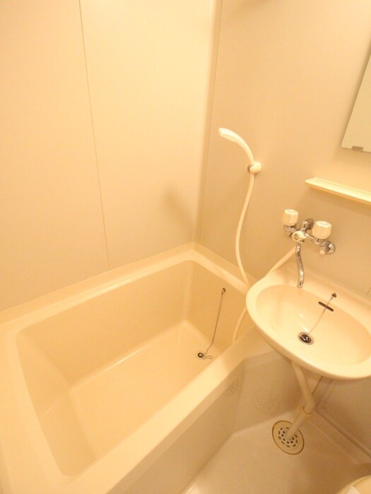 物件内観写真16　(バス／シャワールーム等)