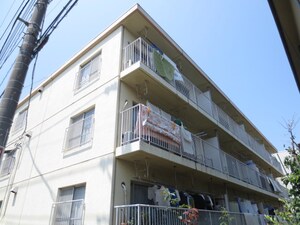 河原マンション外観写真