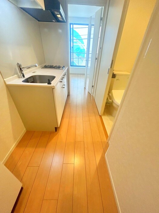 物件内観写真18　(廊下)