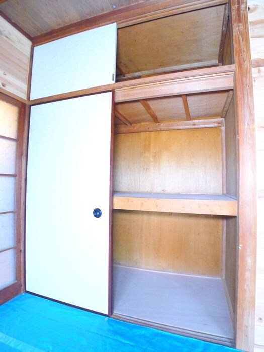 古宮貸家の収納