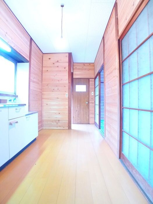 古宮貸家の廊下