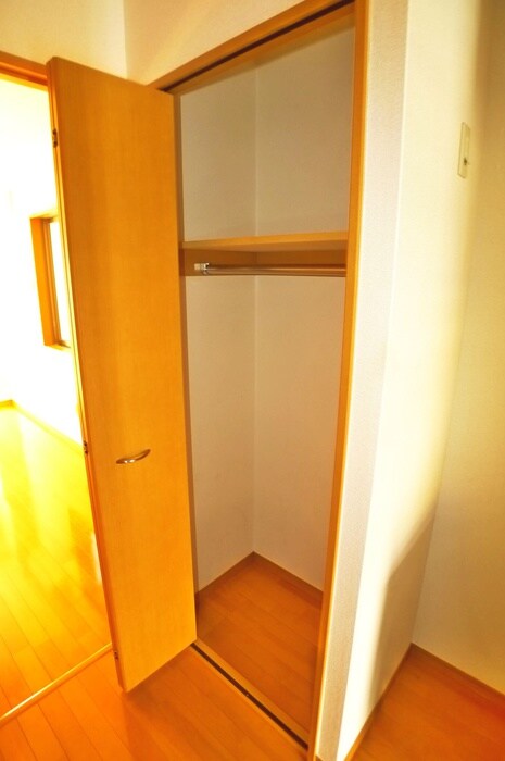 物件内観写真13　(収納)