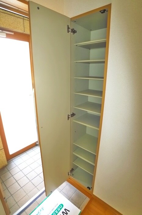 物件内観写真19　(靴箱)