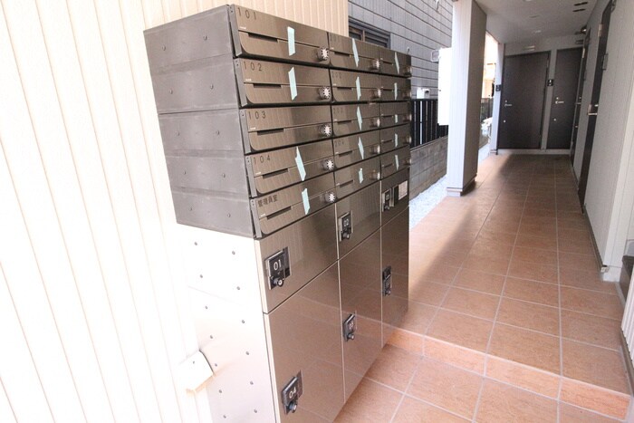 物件外観写真4　(建物設備)