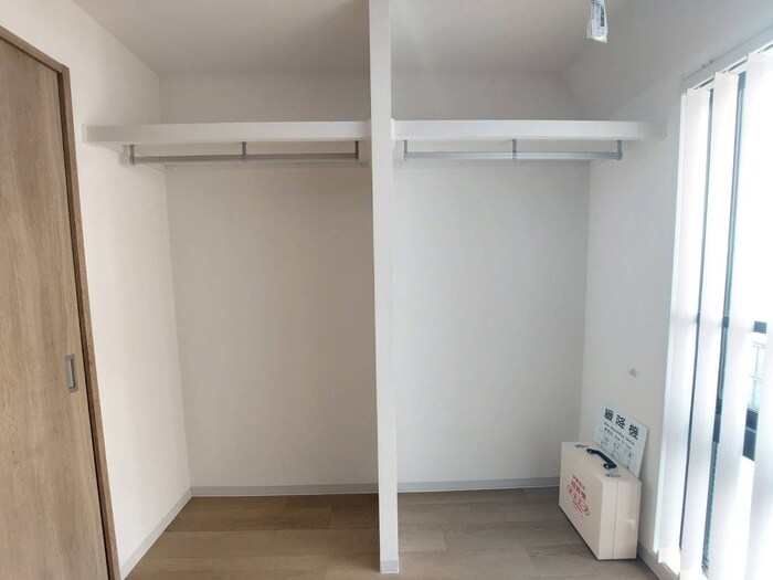 物件内観写真11　(収納)