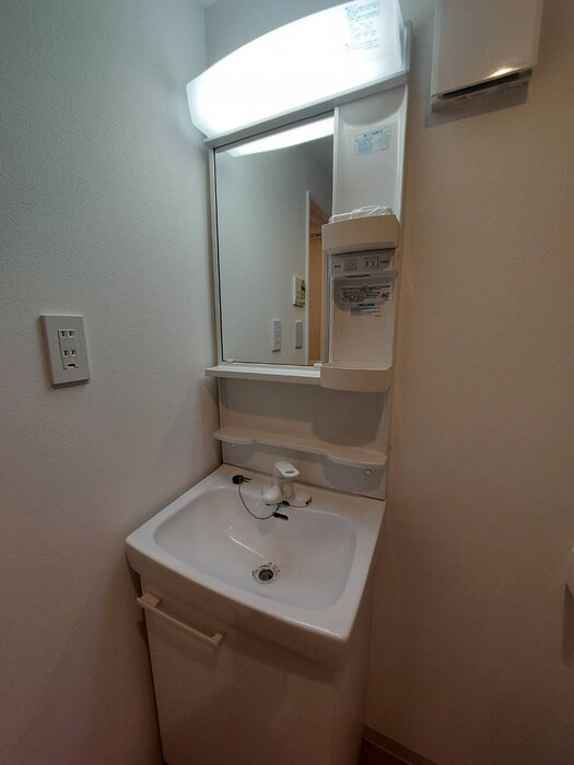 物件内観写真14　(洗面)