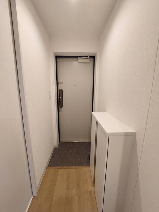 物件内観写真15　(玄関)