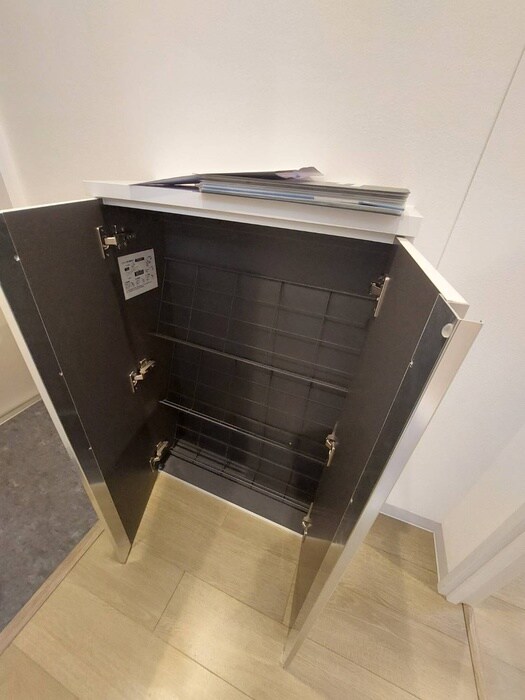 物件内観写真19　(靴箱)