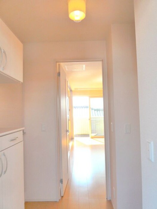 物件内観写真7　(内観写真)