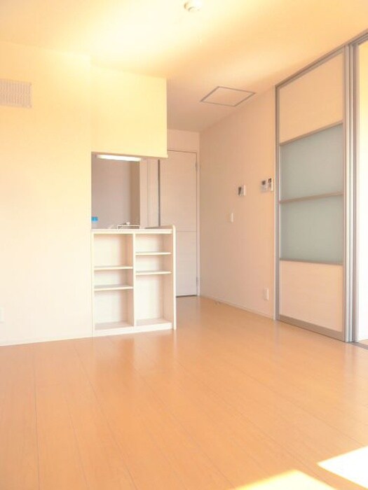 物件内観写真10　(居室)