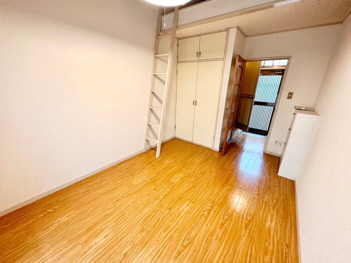 物件内観写真15　(居室)