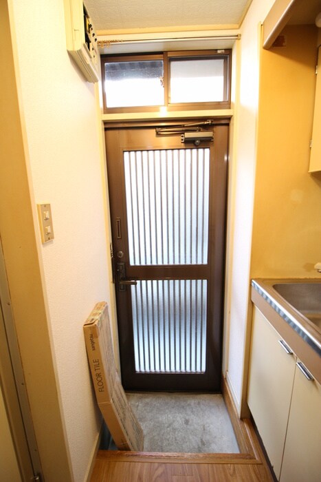 物件内観写真20　(玄関)