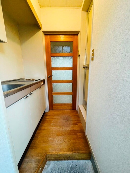 物件内観写真21　(玄関)