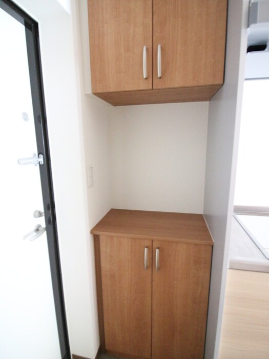 物件内観写真12　(靴箱)