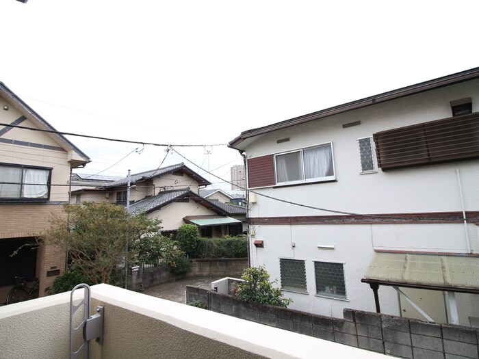 物件内観写真13　(室内からの展望)