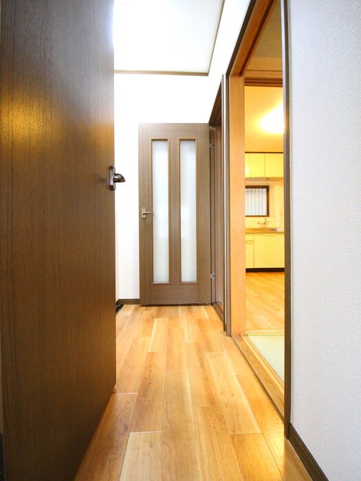 物件内観写真19　(廊下)