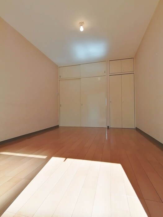 物件内観写真11　(収納)