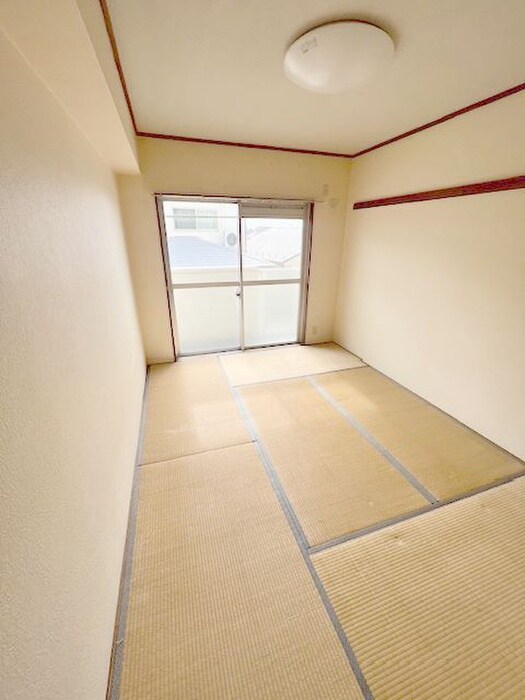 物件内観写真16　(居室)