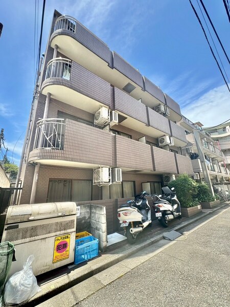メイゾン西池袋外観写真