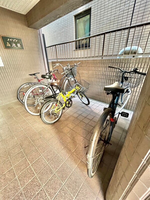 駐輪場