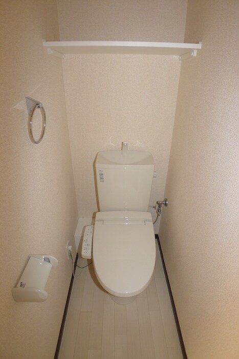 物件内観写真12　(トイレ)