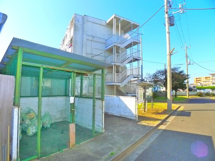 物件外観写真4　(建物設備)