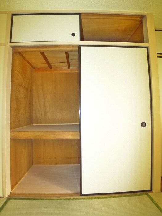 物件内観写真11　(収納)