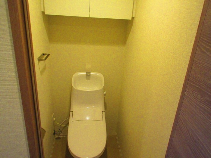 物件内観写真17　(トイレ)