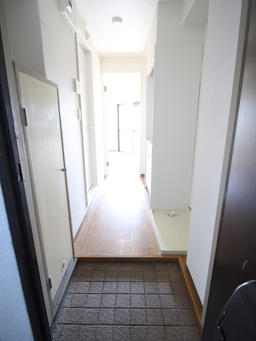 物件内観写真20　(玄関)