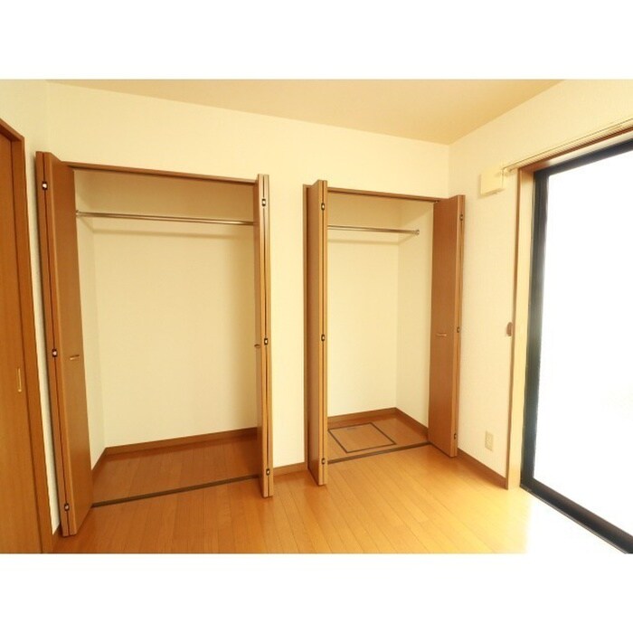 物件内観写真9　(収納)