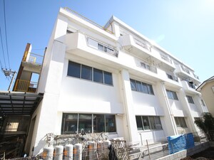日野ビル外観写真