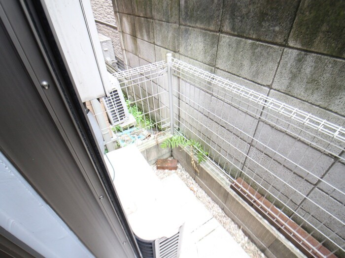 物件内観写真8　(ベランダ・バルコニー)