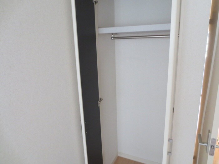 物件内観写真18　(収納)