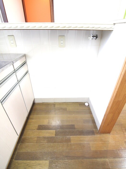 物件内観写真19　(洗濯機置場)